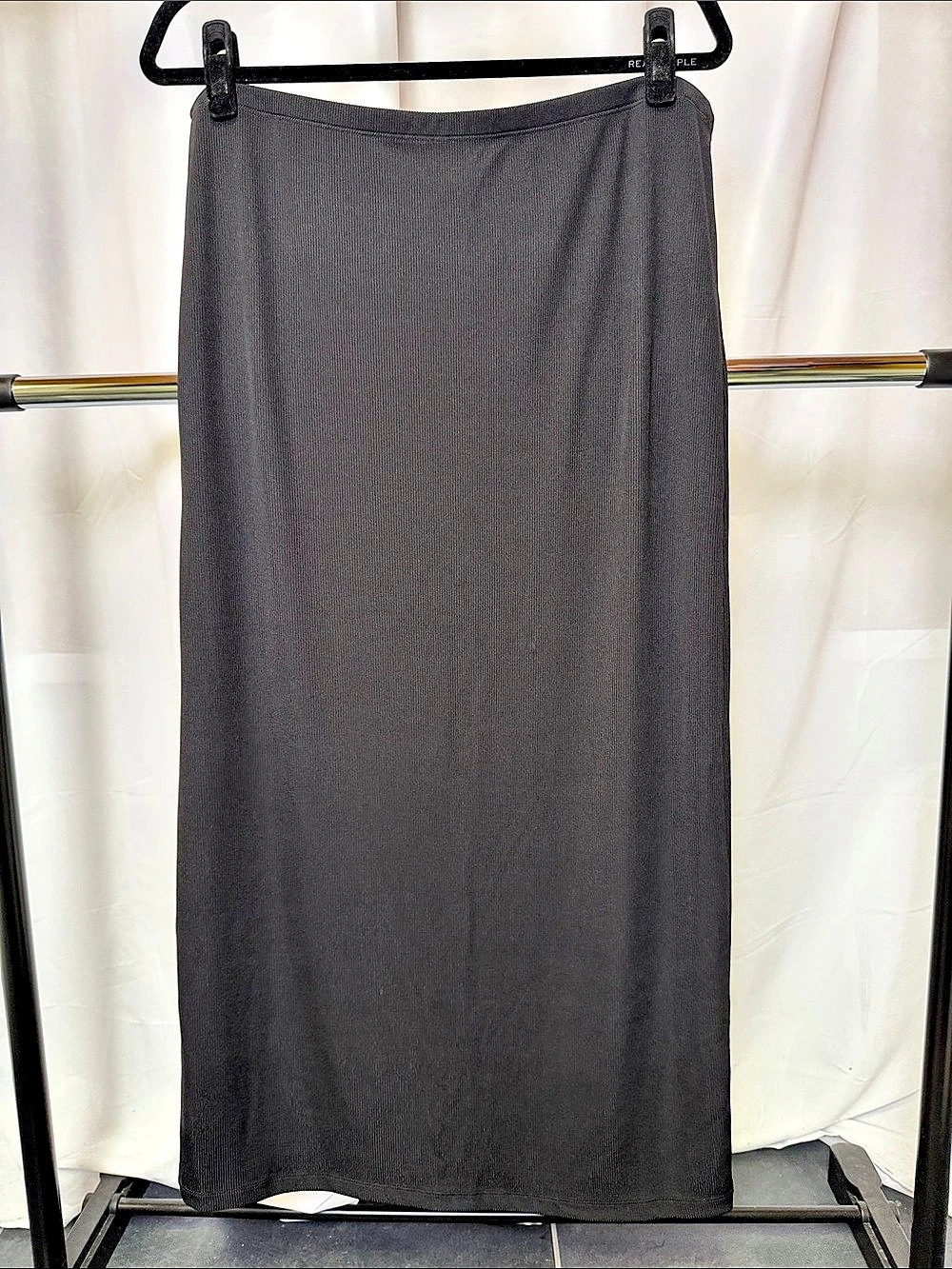 H&M women’s Divided Black ribbed Maxi Skirt XL NWT